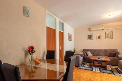 Apartman Boka Solin
